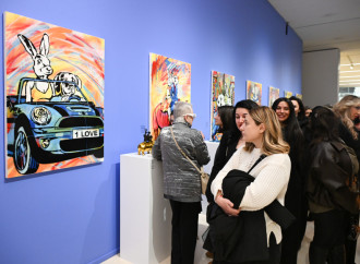 Heydər Əliyev Mərkəzində “Vəhşi təbiətin super qəhrəmanları” sərgisi açılıb