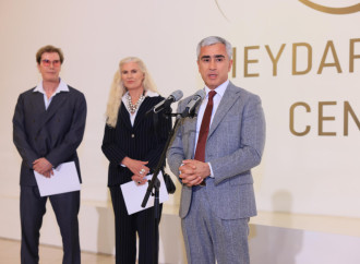 Heydər Əliyev Mərkəzində “Vəhşi təbiətin super qəhrəmanları” sərgisi açılıb