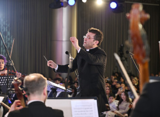 Qəbələdə “Qış nağılı” II Beynəlxalq Musiqi Festivalının açılışı olub