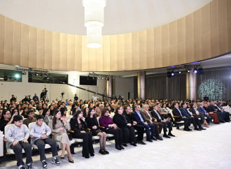 Qəbələdə “Qış nağılı” II Beynəlxalq Musiqi Festivalının açılışı olub