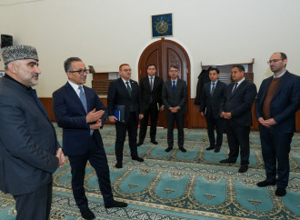 Dövlət Komitəsinin sədri Sumqayıtda dini ibadətgahları ziyarət edib