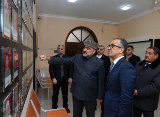 Dövlət Komitəsinin sədri Sumqayıtda dini ibadətgahları ziyarət edib