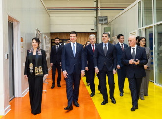 Təhsilin İnkişafı Fondu və Milli Aviasiya Akademiyası arasında əməkdaşlıq memorandumu imzalanıb