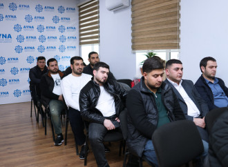 AYNA-da milli daşıyıcılarla növbəti görüş keçirilib