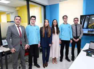 Heydər Əliyev Fondunun vitse-prezidenti Leyla Əliyeva və Alena Əliyeva Gəncədə STEAM mərkəzində və 37 nömrəli tam orta məktəbdə olublar