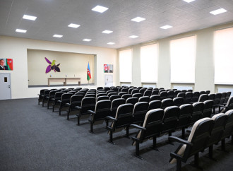 Heydər Əliyev Fondunun vitse-prezidenti Leyla Əliyeva və Alena Əliyeva Gəncədə STEAM mərkəzində və 37 nömrəli tam orta məktəbdə olublar