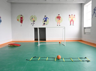 Heydər Əliyev Fondunun vitse-prezidenti Leyla Əliyeva və Alena Əliyeva Gəncədə STEAM mərkəzində və 37 nömrəli tam orta məktəbdə olublar