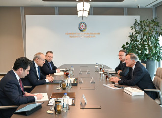 Eczacıbaşı Holdingin İdarə Heyətinin sədri ilə görüş keçirilib