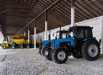 “İvanovka Aqropark”a qeydiyyat şəhadətnaməsi təqdim edilib