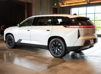 Toyota əfsanəvi Highlander modelini tamamilə elektrikləşdirir: 2027-ci il modeli təqdim edildi