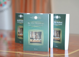 “Bir Elin Manifesti” müsabiqəsinin qalibləri mükafatlandırıldı