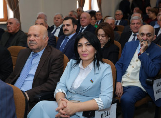 “Bir Elin Manifesti” müsabiqəsinin qalibləri mükafatlandırıldı