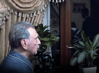 Ramiz Mehdiyevin evindən görüntülər – Pullar belə aşkarlanıb