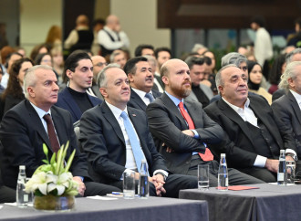 İstanbulda Müəllif Hüquqları Sammiti - Azərbaycanlı naşirlər 150 ikitərəfli görüş keçirdi