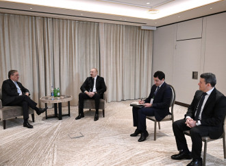 Prezident İlham Əliyev Münxendə Bundestaqın xarici siyasət komitəsinin sədri ilə görüşüb