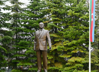 Prezident İlham Əliyev Belqradda Ümummilli Lider Heydər Əliyevin və görkəmli serb yazıçısı Milorad Paviçin abidələrini ziyarət edib (FOTO/VİDEO)