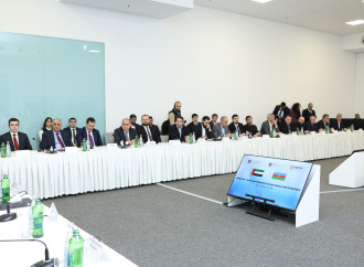 BƏƏ ilə qida sektoru və aqrar sahədə əməkdaşlıq müzakirə olunub