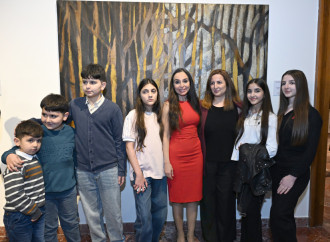 Heydər Əliyev Fondunun vitse-prezidenti Leyla Əliyeva və Bakı Media Mərkəzinin rəhbəri Arzu Əliyeva Tiranada MAMA “Ana təbiət” beynəlxalq incəsənət sərgisinin açılışında iştirak ediblər