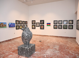 Heydər Əliyev Fondunun vitse-prezidenti Leyla Əliyeva və Bakı Media Mərkəzinin rəhbəri Arzu Əliyeva Tiranada MAMA “Ana təbiət” beynəlxalq incəsənət sərgisinin açılışında iştirak ediblər