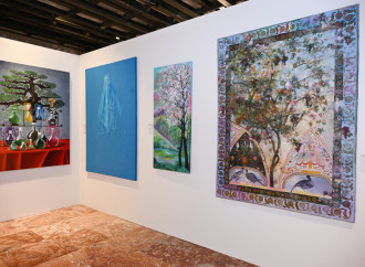 Heydər Əliyev Fondunun vitse-prezidenti Leyla Əliyeva və Bakı Media Mərkəzinin rəhbəri Arzu Əliyeva Tiranada MAMA “Ana təbiət” beynəlxalq incəsənət sərgisinin açılışında iştirak ediblər