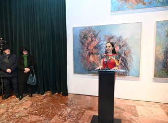 Heydər Əliyev Fondunun vitse-prezidenti Leyla Əliyeva və Bakı Media Mərkəzinin rəhbəri Arzu Əliyeva Tiranada MAMA “Ana təbiət” beynəlxalq incəsənət sərgisinin açılışında iştirak ediblər