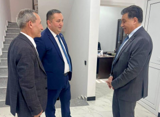 Milli Məclisin deputatı Aydın Hüseynov Bakı 21 saylı Mediasiya Təşkilatında olub