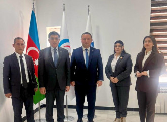 Milli Məclisin deputatı Aydın Hüseynov Bakı 21 saylı Mediasiya Təşkilatında olub