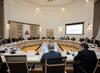 Bərpa olunan enerji mənbələrindən istifadə sahəsində layihələrin həyata keçirilməsi üzrə Komissiyanın növbəti iclası keçirilib