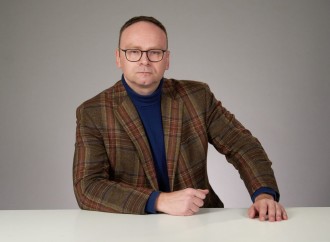Rusiya DİN politoloq Fyodor Kraşeninnikovu axtarışa verdi
