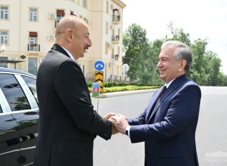 Rəisinin helikopteri hava şəraitinə görə qəzaya uğrayıb