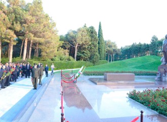 Türk Dövlətləri Təşkilatına üzv ölkələrin səhiyyə nazirləri Ümummilli Lider Heydər Əliyevin məzarını, Şəhidlər xiyabanını və “Türk şəhidliyi” abidəsini ziyarət ediblər