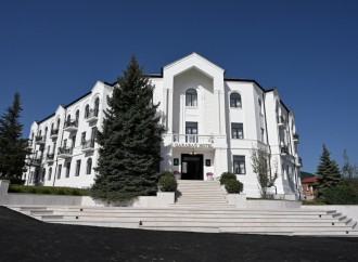 Prezident İlham Əliyev Xankəndidə “Qarabağ” hotelinin açılışında iştirak edib