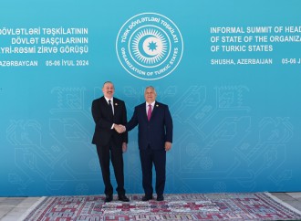 Prezident İlham Əliyev Şuşada TDT-nin Dövlət başçılarının qeyri-rəsmi Zirvə görüşündə iştirak edən dövlət və hökumət başçılarını qarşılayıb