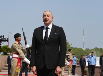 Prezident İlham Əliyev İslamabadda milli abidəni ziyarət edib