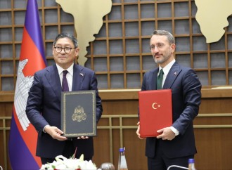 Türkiyə ilə Kamboca əməkdaşlığa dair sənəd imzalayıblar