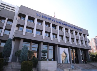 Türkiyənin Enerji və Təbii sərvətlər nazirliyi zəlzələ bölgəsinə 17,5 milyard lirə dəstək verib