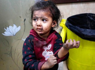 Qəzzada uşaq iflicinə səbəb olan virus aşkarlanıb