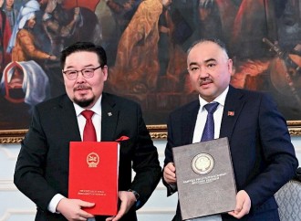 Qırğızıstan və Monqolustan parlamentlərinin sədrləri əməkdaşlıq memorandumu imzalayıb