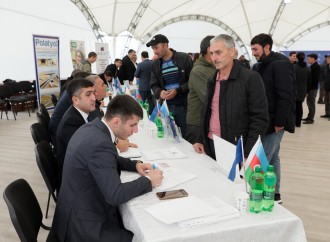 Laçında əmək yarmarkası keçirilib: 250-dən çox vakansiya təqdim edilib