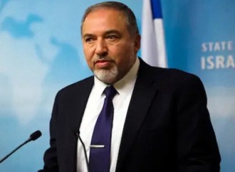 Netanyahu ölkəni uçuruma aparır - İsrailin keçmiş müdafiə naziri