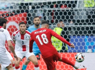 Mert Müldürün qolu Avropa çempionatının ən yaxşısı seçilib