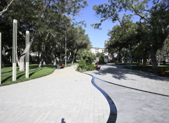 Prezident İlham Əliyev Bakıda əsaslı şəkildə yenidən qurulan Nərimanov parkının açılışında iştirak edib