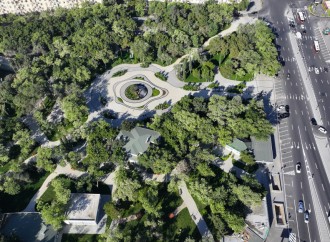 Prezident İlham Əliyev Bakıda əsaslı şəkildə yenidən qurulan Nərimanov parkının açılışında iştirak edib