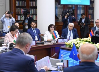 Sahibə Qafarova Sankt-Peterburqda MDB PA Şurasının iclasında iştirak edib