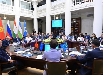 Sahibə Qafarova Sankt-Peterburqda MDB PA Şurasının iclasında iştirak edib