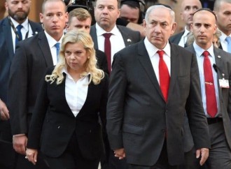 Netanyahunun həyat yoldaşı ərinə qarşı çevriliş olacağını deyib
