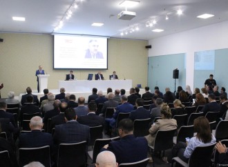 Müasir mediada yeni trendlər: informasiya təhlükəsizliyi və peşəkarlıq meyarları” mövzusunda konfrans keçirilib