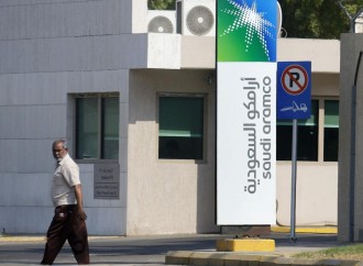 Neft nəhənglərinin mənfəəti azalıb