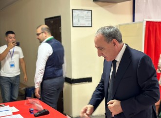 Baş prokuror səsvermə hüququndan istifadə edib