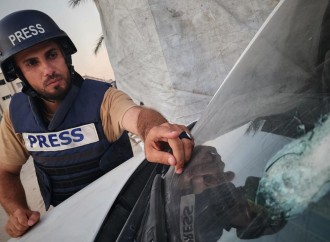 Türkiyəli rəsmilər İsrail-in TRT müxbirlərinə hücumunu pisləyib